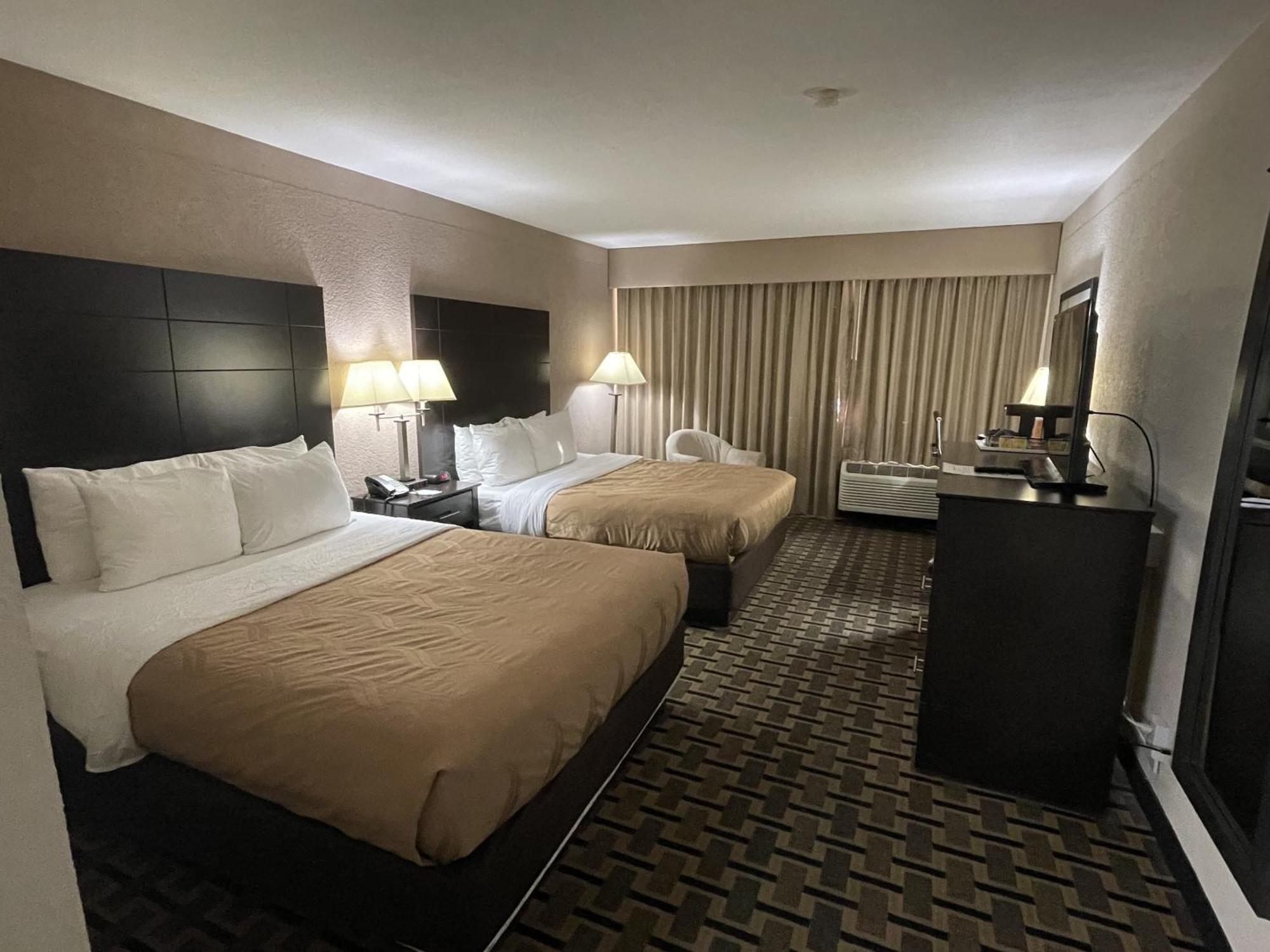 סינסינטי Quality Inn & Suites מראה חיצוני תמונה